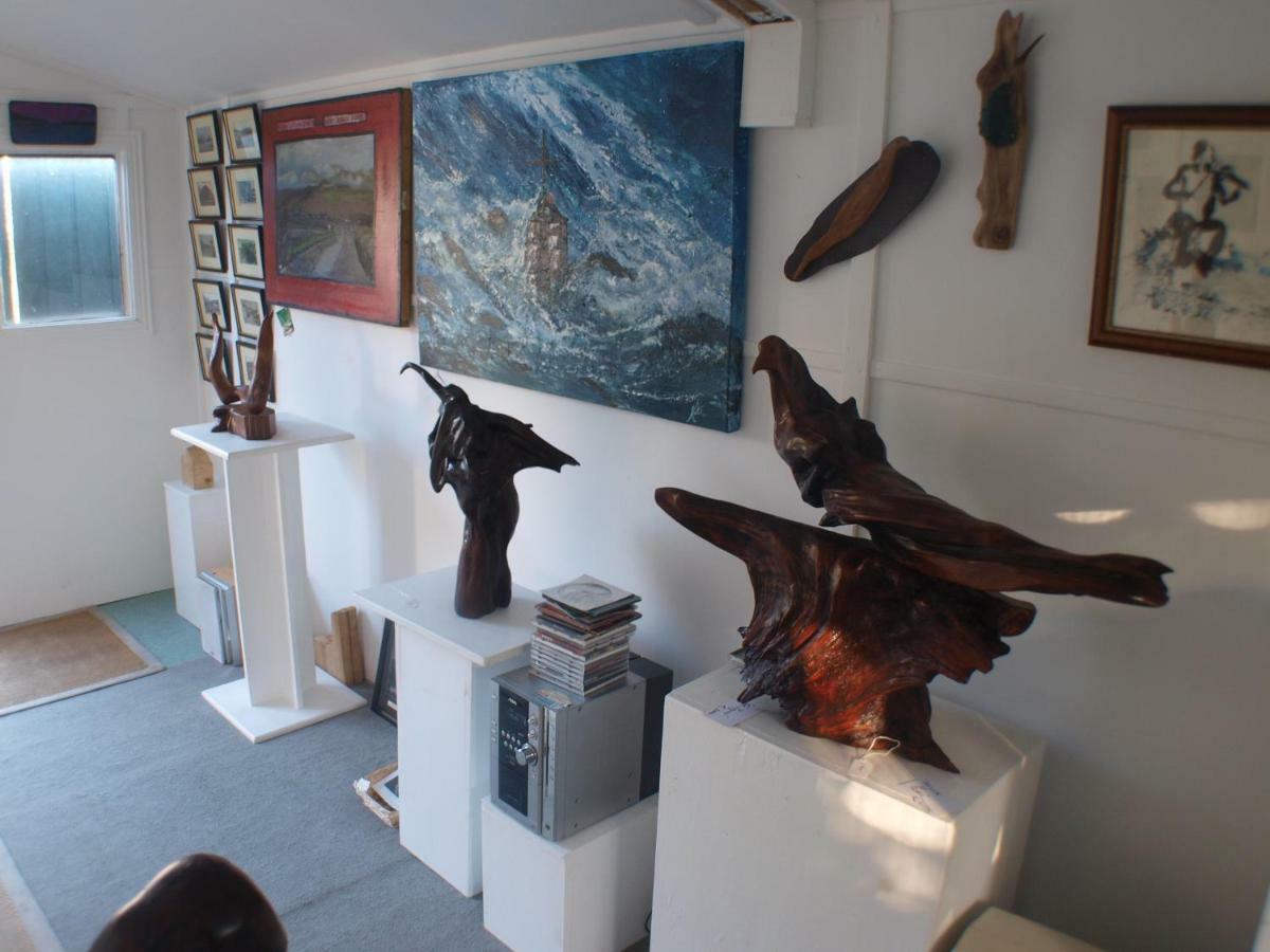 Lakefield Gallery Keel  Exterior foto